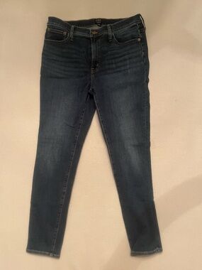 J.Crew 9" Mid-Rise Skinny Jeans in Dark Wash